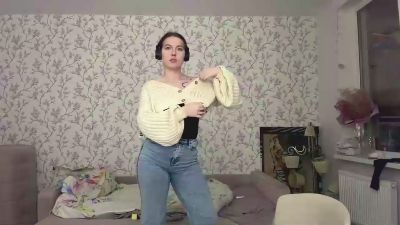 LauraRilling live cam on Cam4