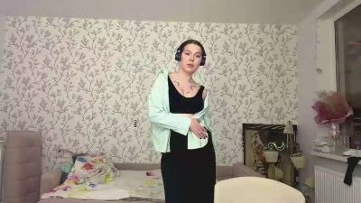 LauraRilling live cam on Cam4