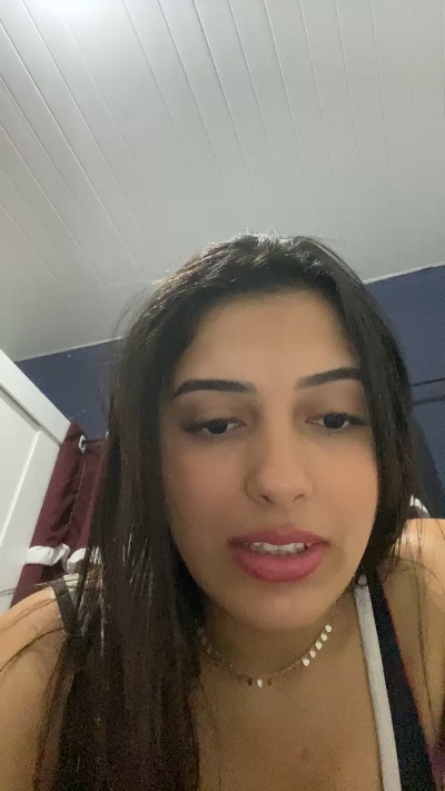 Live thumbnail of Lauramollina