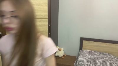 LaurelSzermer live cam on Cam4
