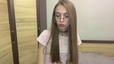 LaurelSzermer live cam on Cam4