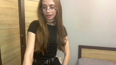LaurelSzermer live cam on Cam4