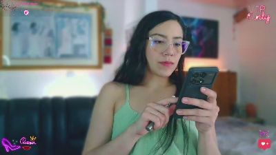 LaurenJGray live cam on Cam4