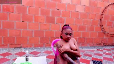 Lauren_hills live cam on Cam4