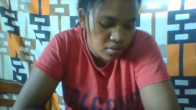 Laurena007 live cam on Cam4