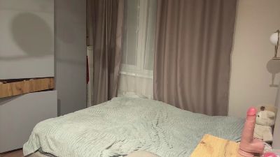 LaureneCables live cam on Cam4