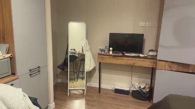 LaureneCables live cam on Cam4
