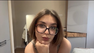 LaureneCables live cam on Cam4