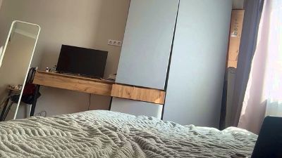 LaureneCables live cam on Cam4
