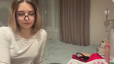 LaureneCables live cam on Cam4