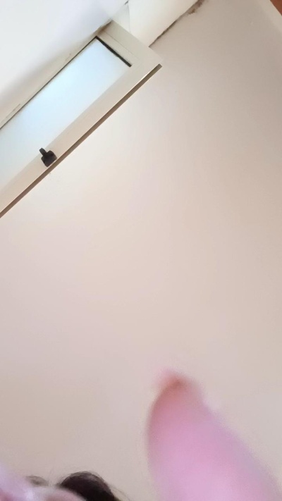 Lauretta30 live cam on Cam4