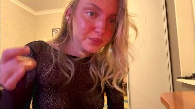 LauretteGoss live cam on Cam4