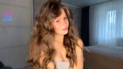 LaurieKempkens live cam on Cam4