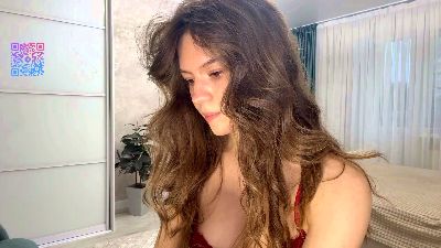 LaurieKempkens live cam on Cam4