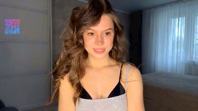 LaurieKempkens live cam on Cam4