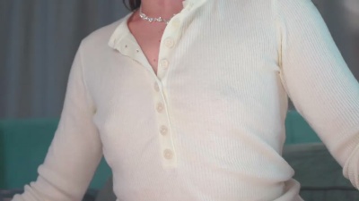 LaurineNuon live cam on Cam4
