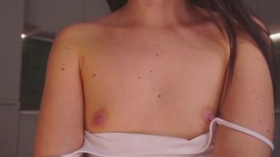 LaurineNuon live cam on Cam4