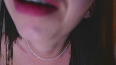 LaurineNuon live cam on Cam4