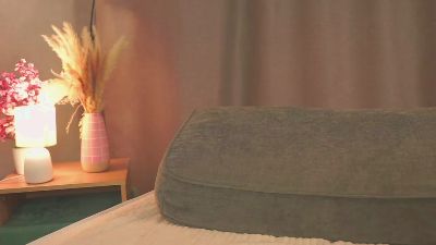 LaurineNuon live cam on Cam4