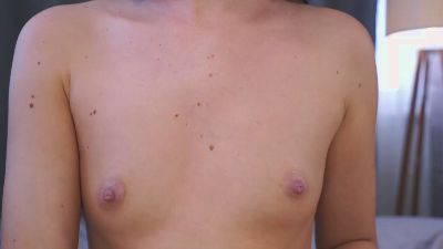 LaurineNuon live cam on Cam4