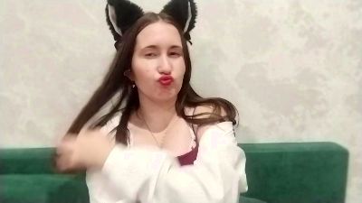 LaurynNagai live cam on Cam4