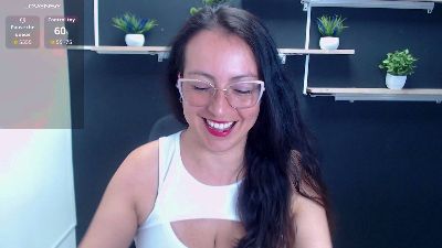 Lauryn_Jones live cam on Cam4
