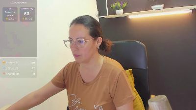 Lauryn_Jones live cam on Cam4