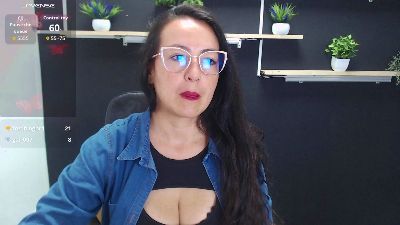 Lauryn_Jones live cam on Cam4