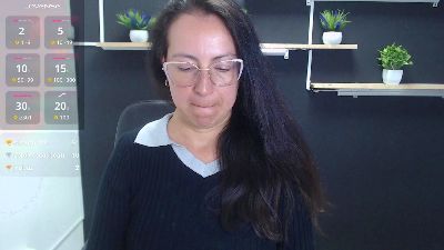 Lauryn_Jones live cam on Cam4