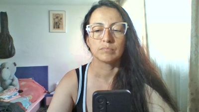 Lauryn_Jones live cam on Cam4