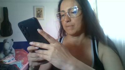 Lauryn_Jones live cam on Cam4