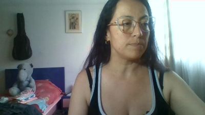 Lauryn_Jones live cam on Cam4