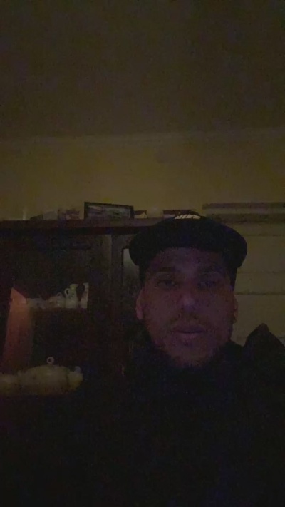 Lautaro2026 live cam on Cam4