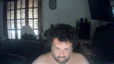 LautaroM777 live cam on Cam4