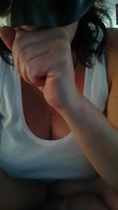 Lauz0 live cam on Cam4