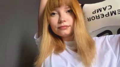 LavetaBloyd live cam on Cam4