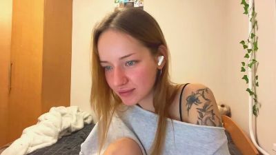 LavetteKerger live cam on Cam4