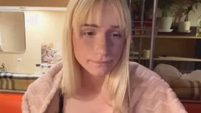 LavinaFyfe live cam on Cam4