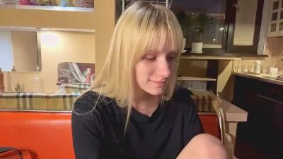 LavinaFyfe live cam on Cam4