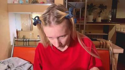 LavinaFyfe live cam on Cam4