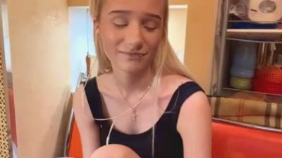 LavinaFyfe live cam on Cam4