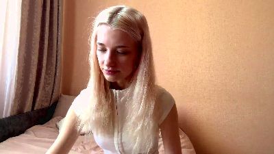 LaviniaSalada live cam on Cam4