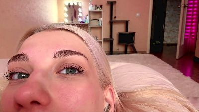 LaviniaSalada live cam on Cam4