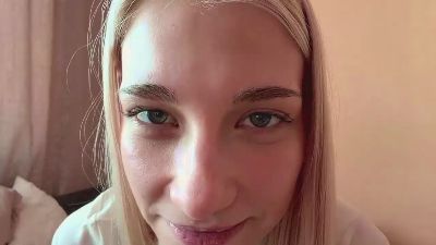 LaviniaSalada live cam on Cam4