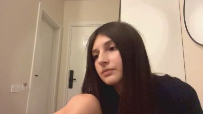 LaviniaStolze live cam on Cam4