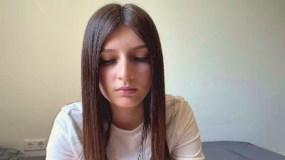 LaviniaStolze live cam on Cam4