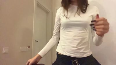 LaviniaStolze live cam on Cam4