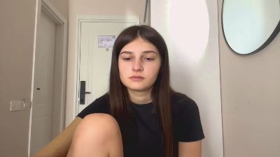 LaviniaStolze live cam on Cam4