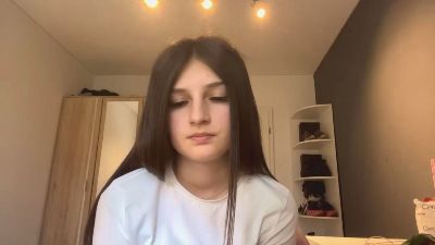 LaviniaStolze live cam on Cam4