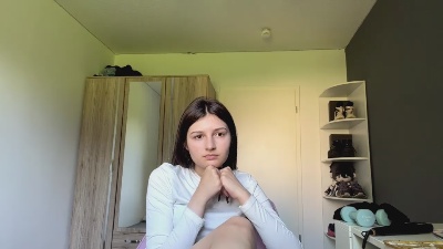 LaviniaStolze live cam on Cam4